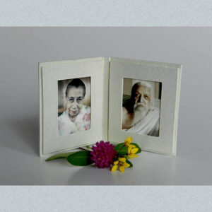 Foldable-Mini-Photo-Frame-complete-with-photos-of-The-Mother-and-Sri-Aurobindo